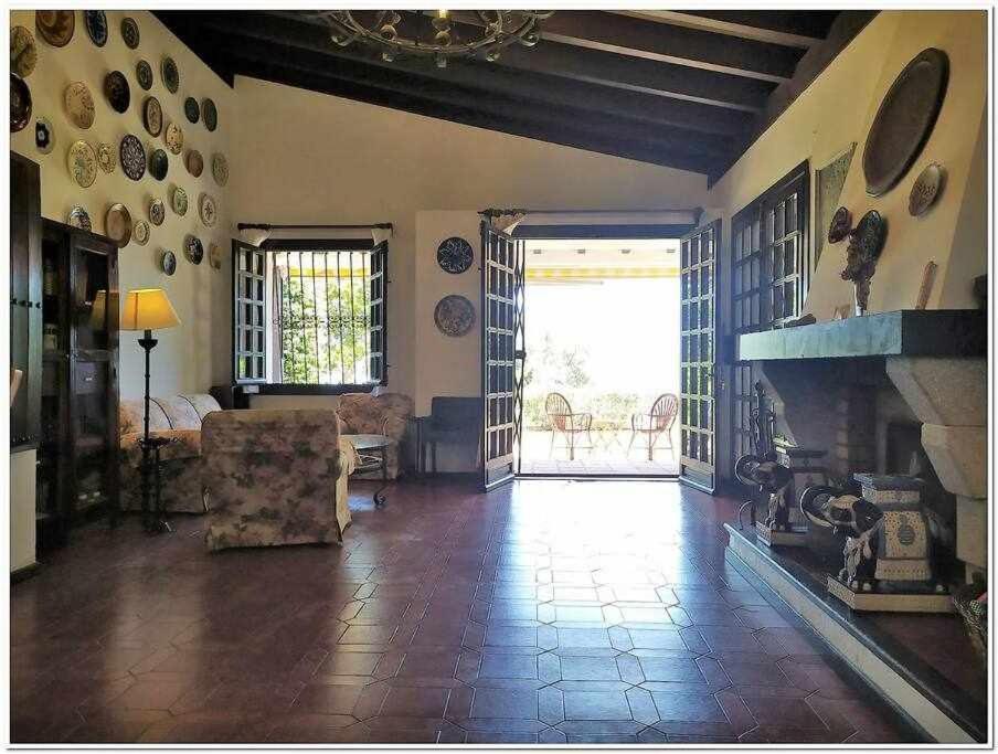 Cortijo Alberca Blanca Beach トレ・デ・ベナガルボン エクステリア 写真